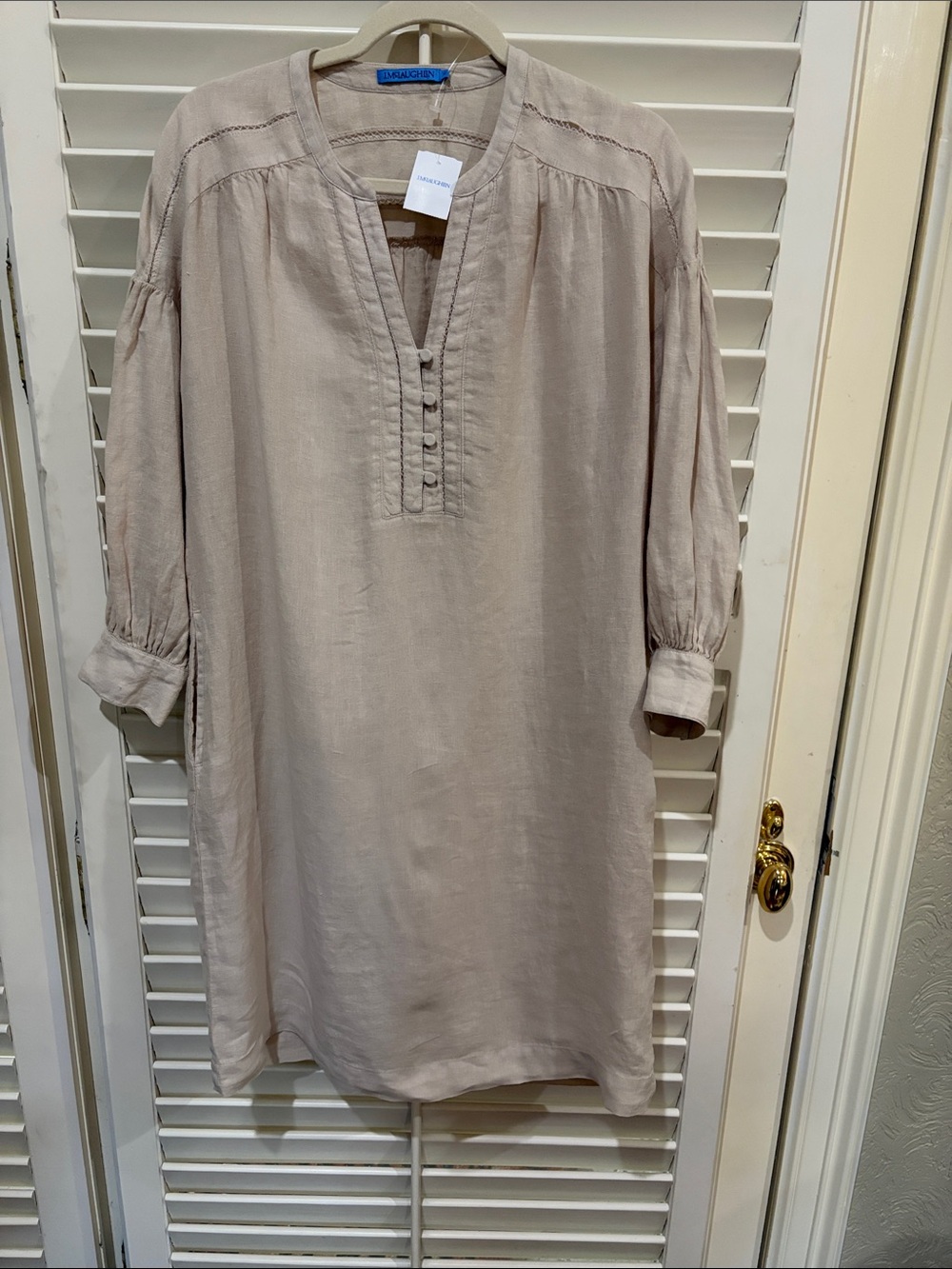 J. McLaughlin Linen Tunic in Light Beige. Size medium. NWT